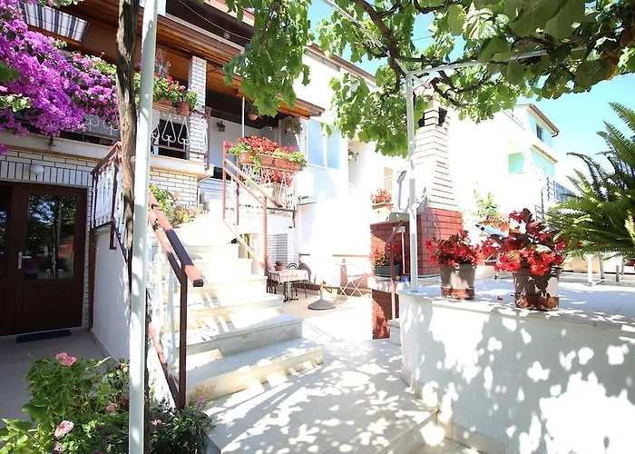 Апартаменты With A Parking Space - 15757 *