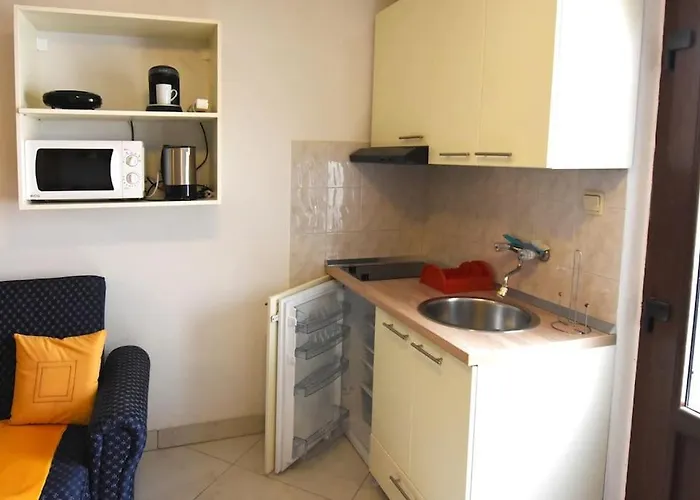 דירה With A Parking Space - 15757 פולה