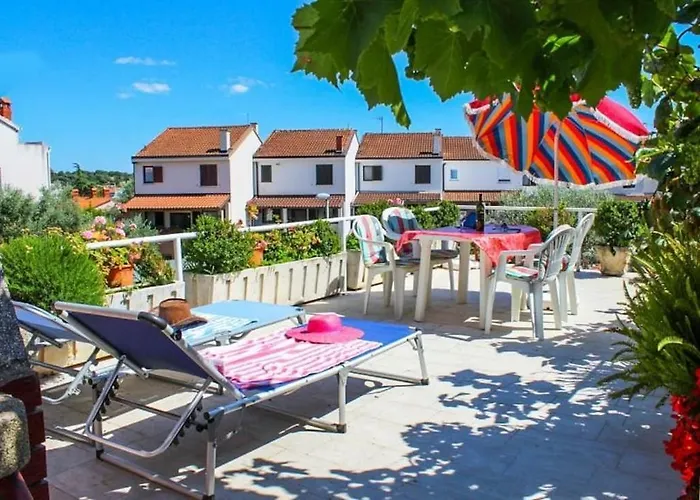 Appartement With A Parking Space - 15757