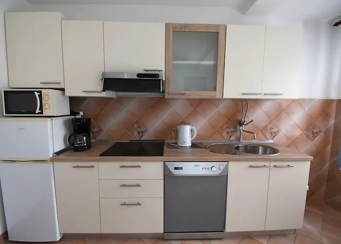 With A Parking Space - 15757 Appartement