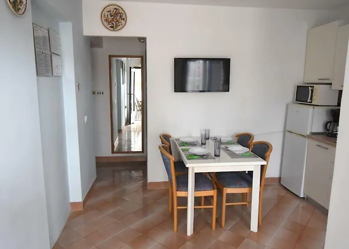 With A Parking Space - 15757 Appartement